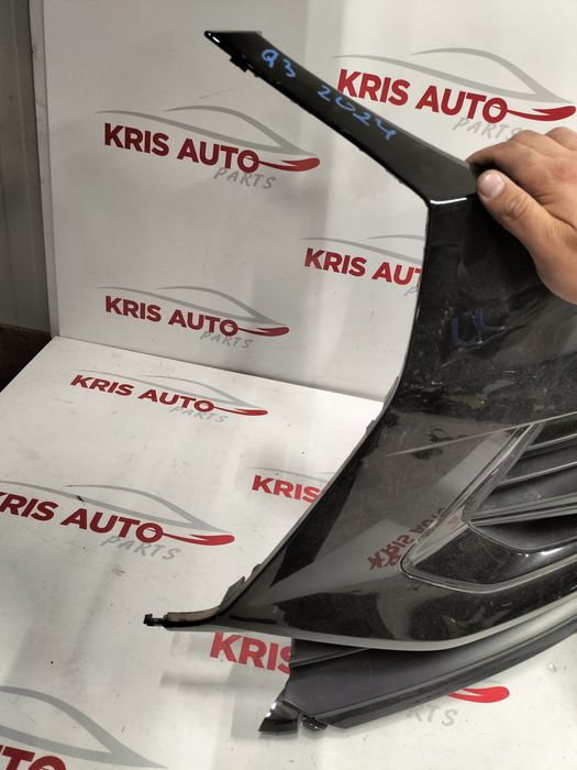 Лява част от предна броня Audi Q3 / Ауди Кю 3 2024г.