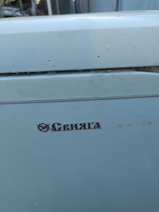 Продам старый холодильник