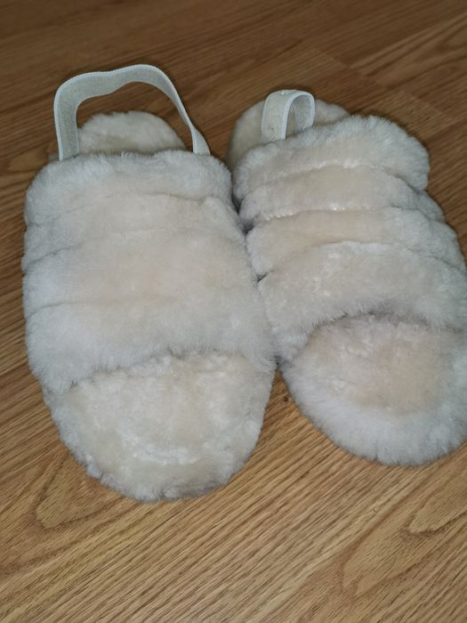 Papuci UGG noi, nepurtate