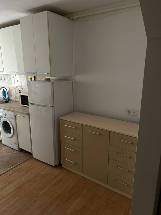 Închiriez apartament cu doua camere mobilat și utilat complet zona sud a orașului
