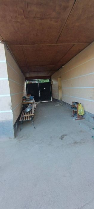 Продается дом участка срочна в Янгибозаре