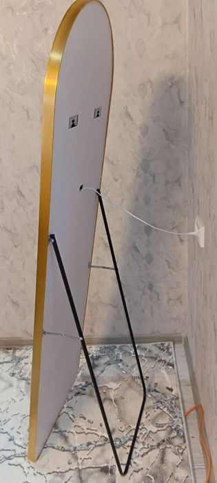 Зеркало с LED-подсветкой,