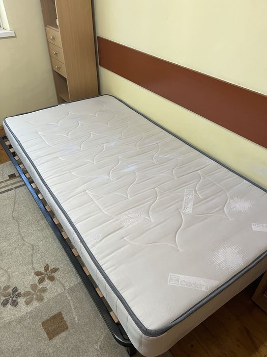 2 saltele 90x200 + un cadran de pat