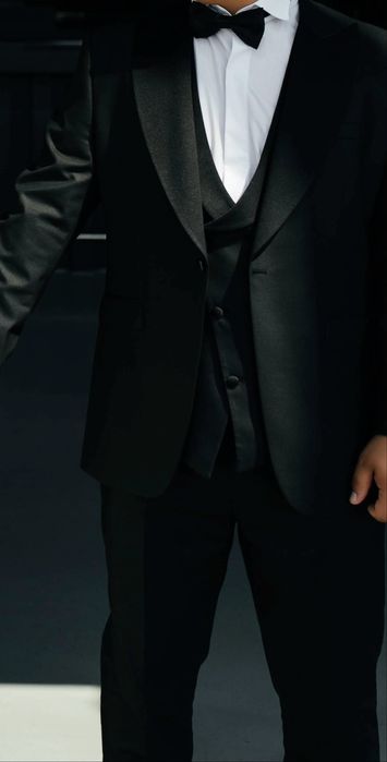 Костюм тройка / Смокинг
