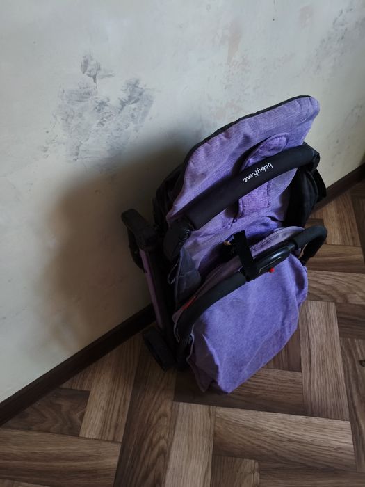 Продам детскую прогулочную коляску babytime