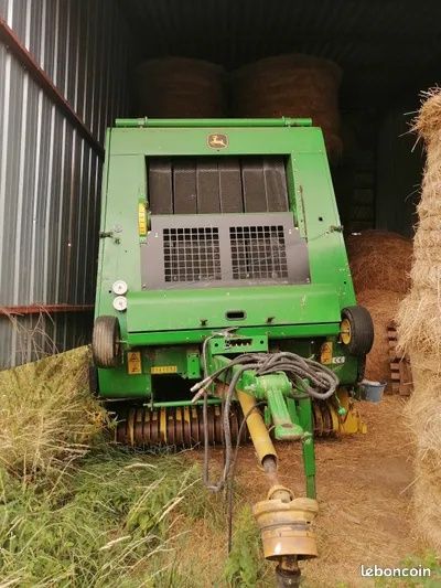 Presa john derre 592