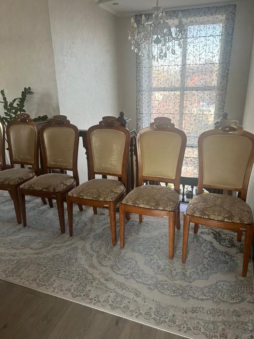 Продам стулья в хорошем состоянии