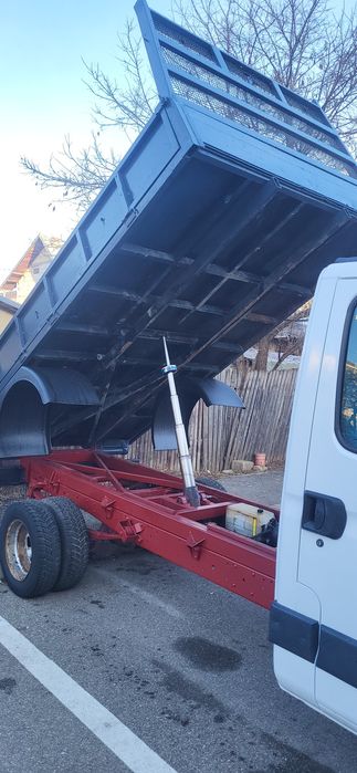 Vand iveco basculabil