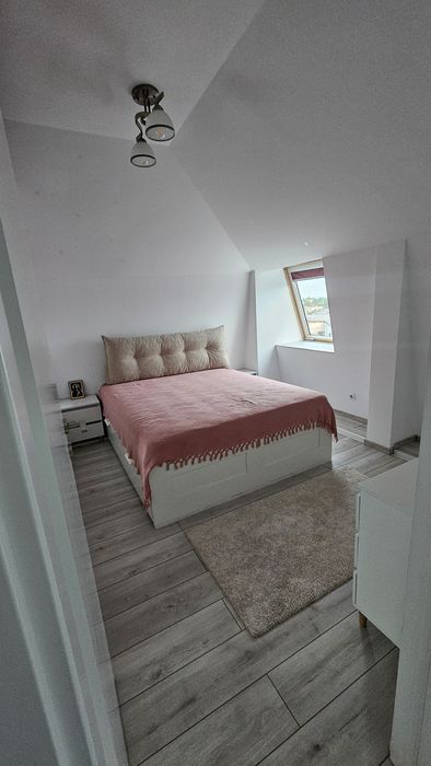 Inchiriez Apartament