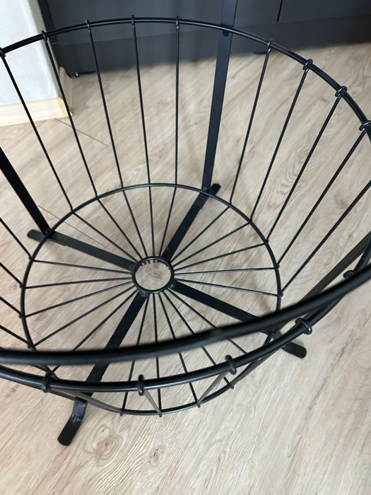 Холна масичка, черна