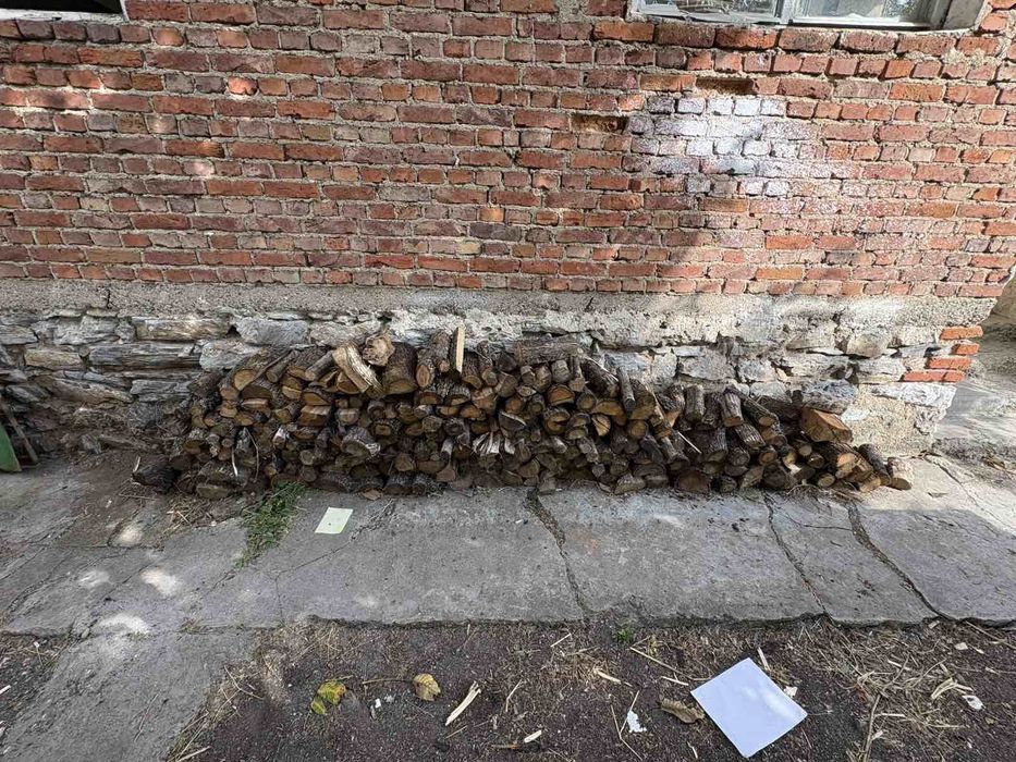 Дърва  за  огрев