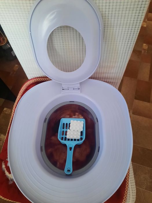 Продам лоток для кошек