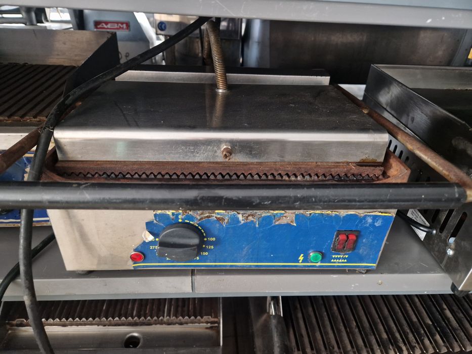 Friteuza inox 1-2 cuve, grill electric sau gaz