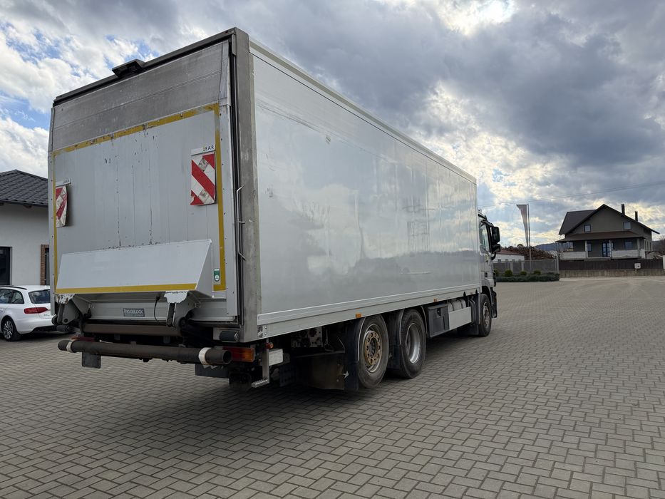Mercedes-Benz Actros 2541 Frigoblock + Lift