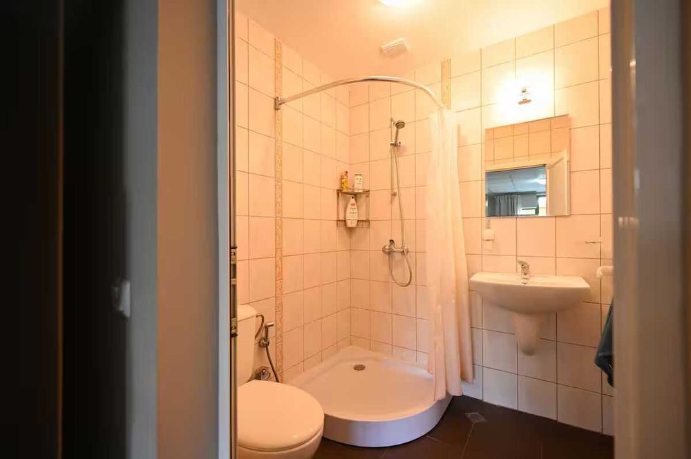 Romance Studio-steps from the Sea 97€