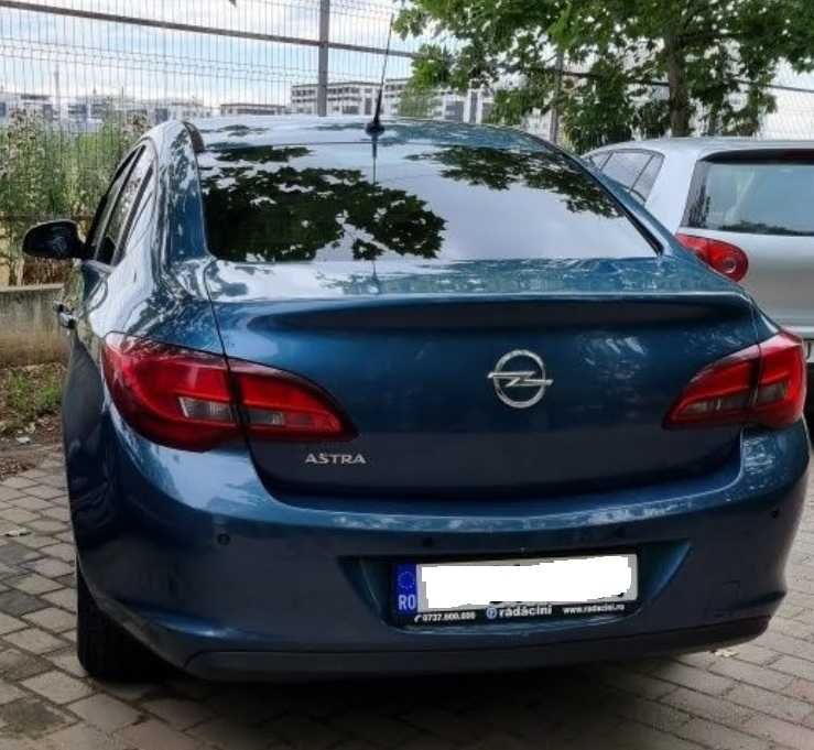 Vand Opel Astra J - GPL- 2013 - 162,000 km