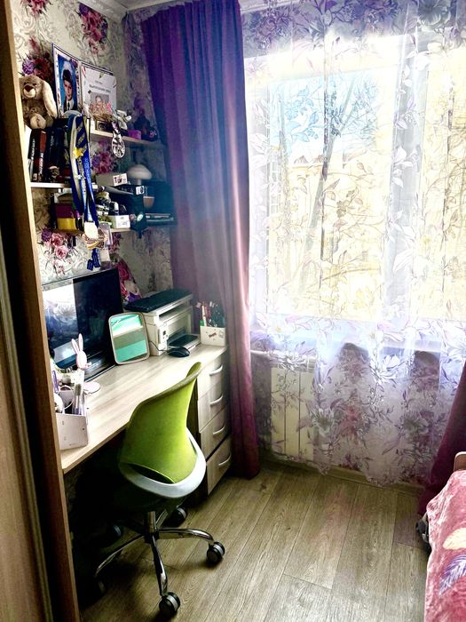 Продам 2 к кв на против Акимата