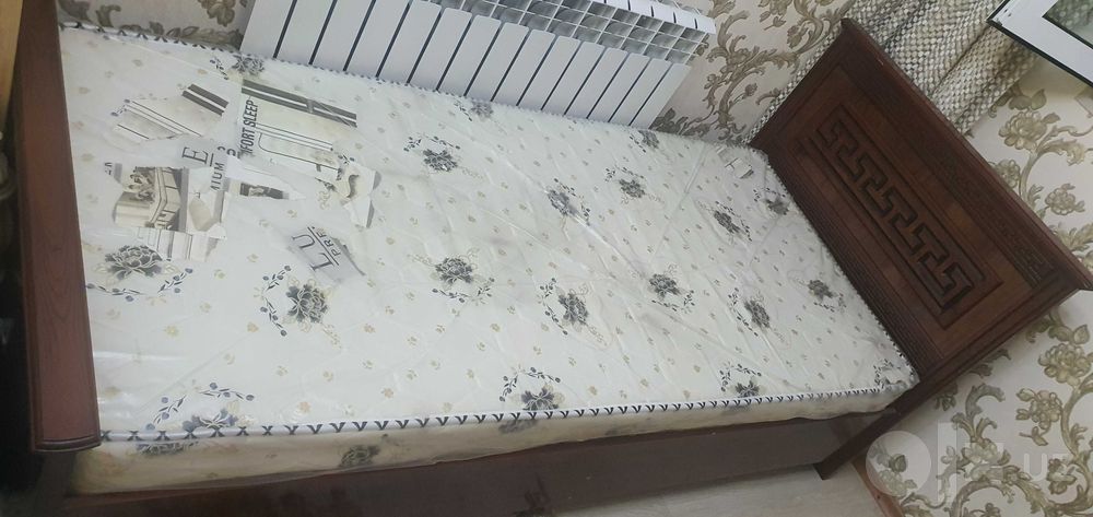 Кровать большая новая