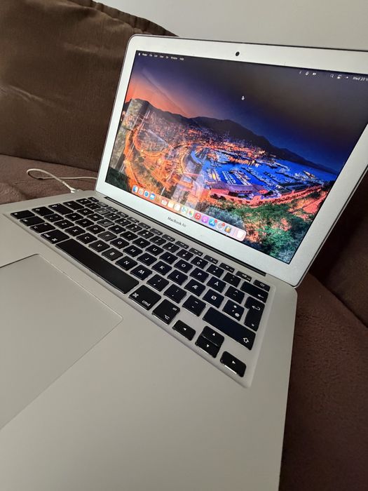 Macbook Air 13 Inch