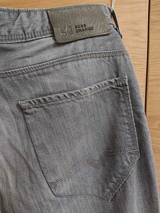 BOSS оригинални мъжки дънки
