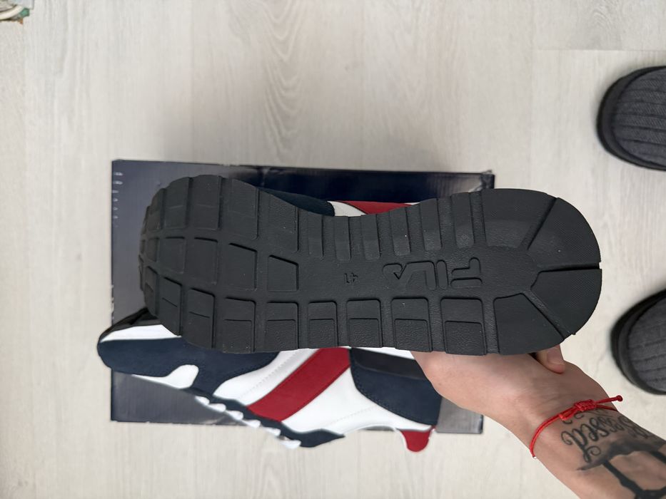 Обувки на Fila 41 размер