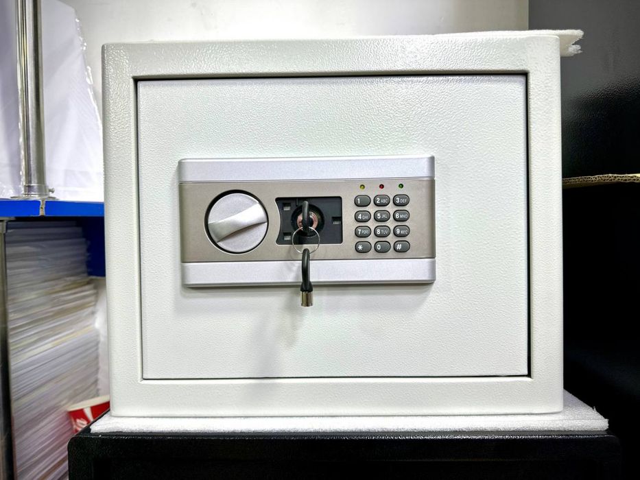 Seyf ko’dli 30/37/30 sm