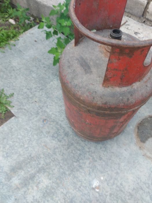 Газовый баллон продам