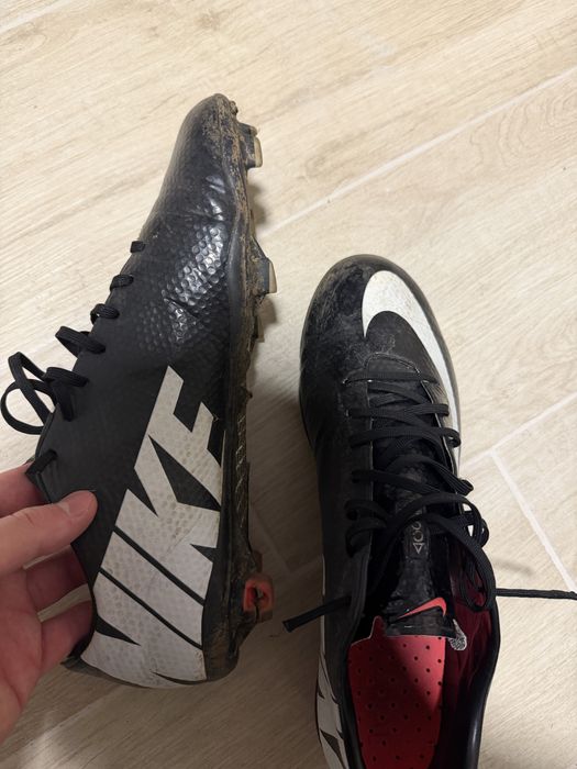 Професионални бутонки Nike