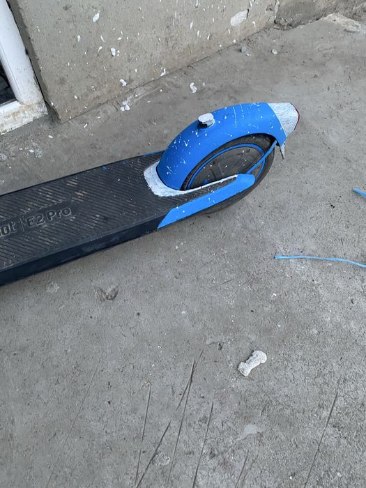 Vand /schimb trotineta electrica ninebot e 2 pro