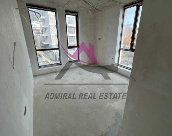 Продава се Четиристаен апартамент в Варна, Бриз - 139 кв.м за 1475 €/кв.м - Снимка #13