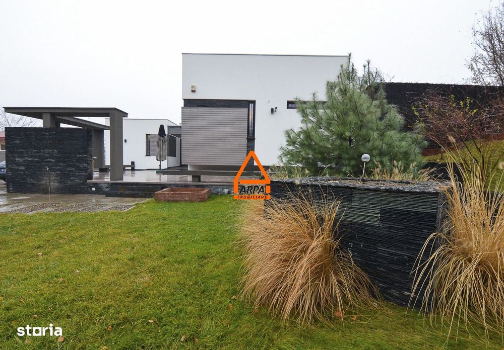 Casa / Vila de lux - 400 mp , 2800 mp teren – Bucium
