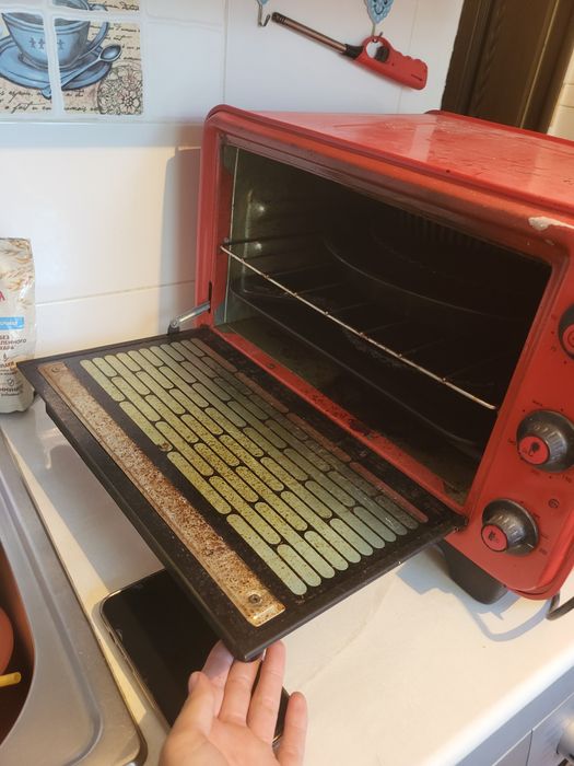 Продам печь Luxell.