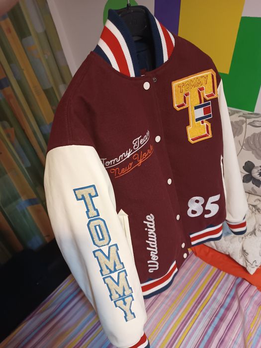 Tommy Hilfiger Varsity Jacket/ Autentică