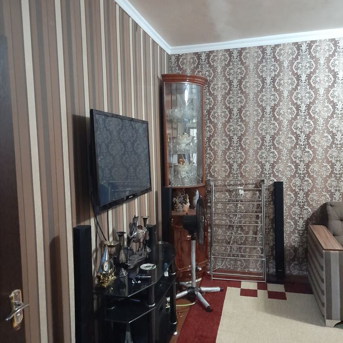 Аренда метро беруни 2.хонали оилага берилади расмдаги уй