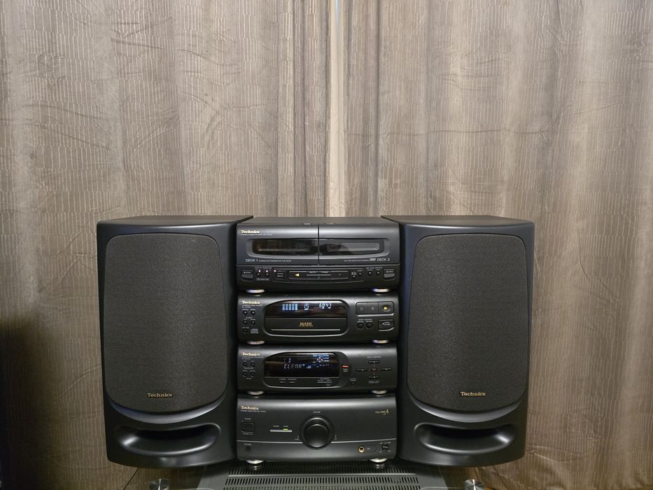 Linie Technics SC-CH404 Vintage Hi-Fi System - Sunet Puternic, CD, Deck Dublu, Tuner