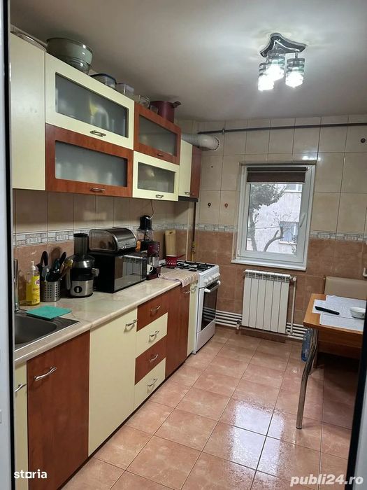Apartament 3 camere Zona CET
