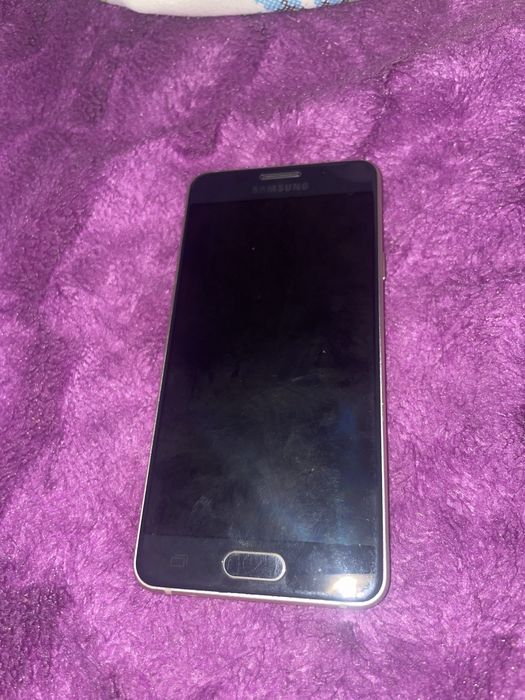 Продам Самсунг А3
