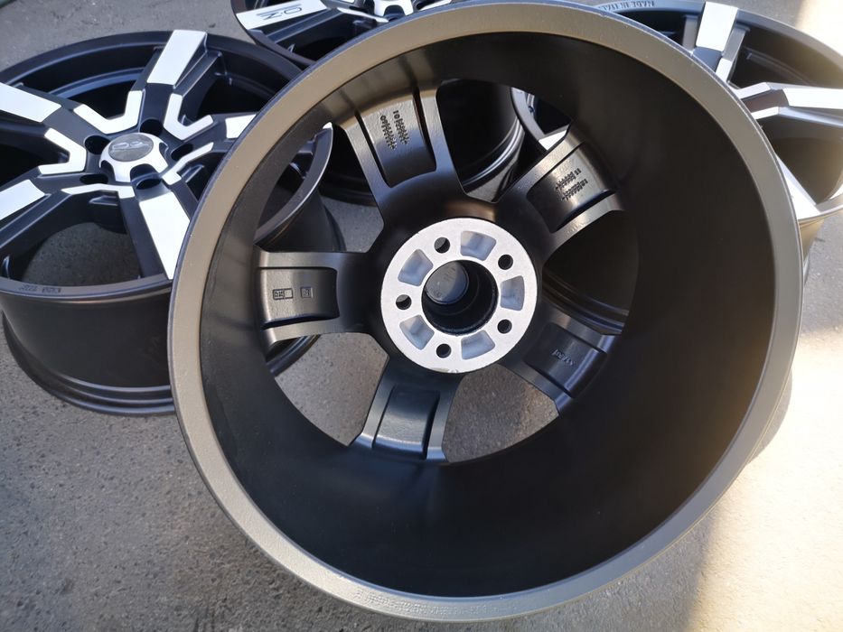 Jante aliaj BMW 19" OZ Versilia