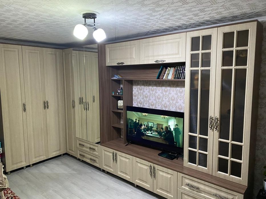 Стенка, продаю срочно