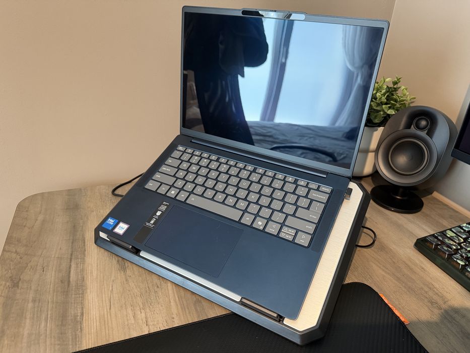 Lenovo IdeaPad Slim 5 14IRH10R Core 7 240H, 32GB DDR5, 1TB “ OLED