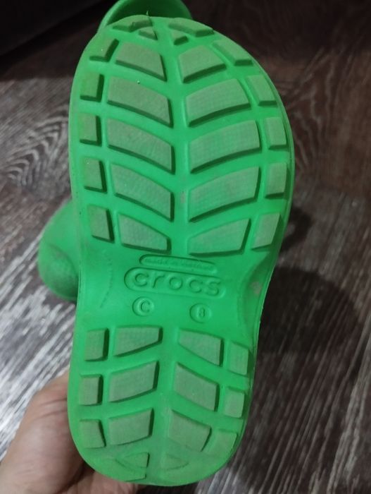 Crocs продам размер с8
