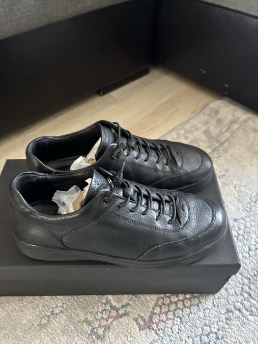 Продам обувь в хоршеем состояни