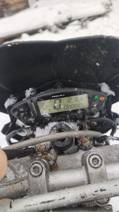 Motocicleta rieju 125 cititi descrierea