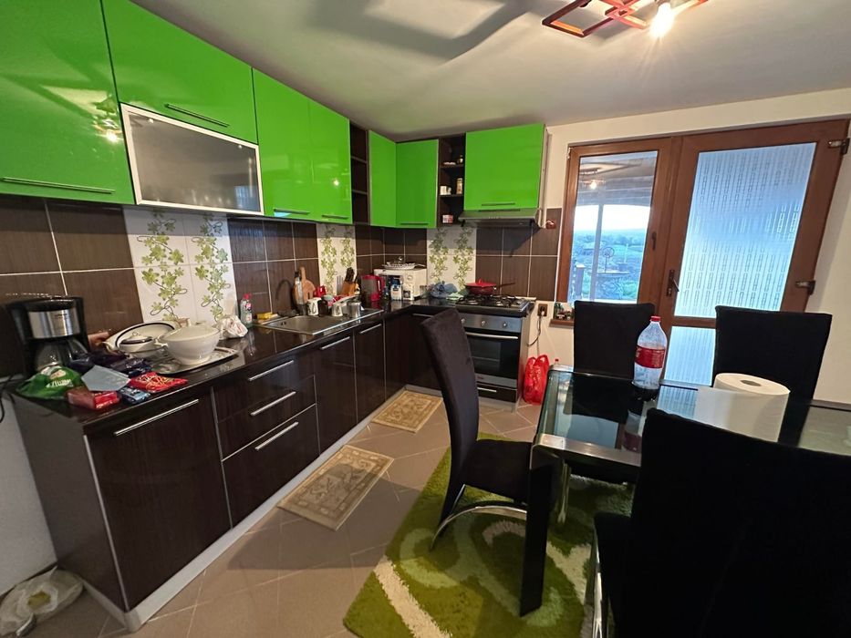 Vila de închiriat aproape de Târgu-Jiu