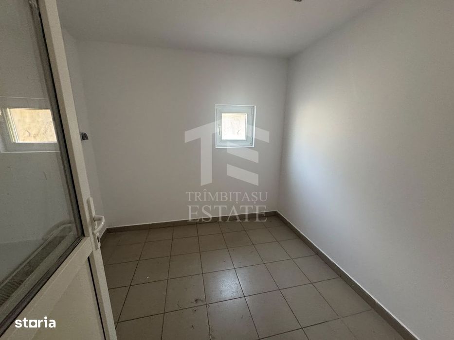 Spatiu Comercial Stradal Calea Vacaresti | VAD Vitrina 8 m