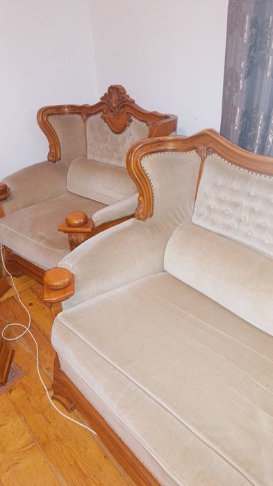Mobilă clasică de lux Gioconda din lemn masiv de cires IMAR Arad