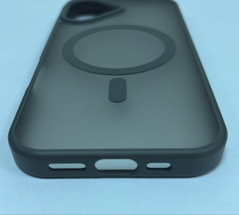 Чехол на Iphone 17