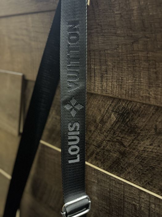 LV Louis Voitton мъжка чанта