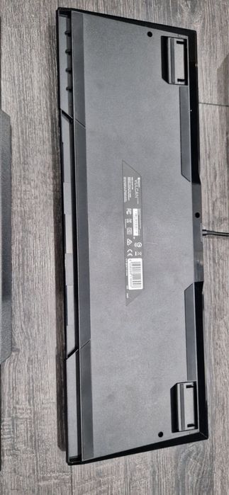 Механична клавиатура Roccat vulcan
