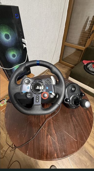 Logitech g29.